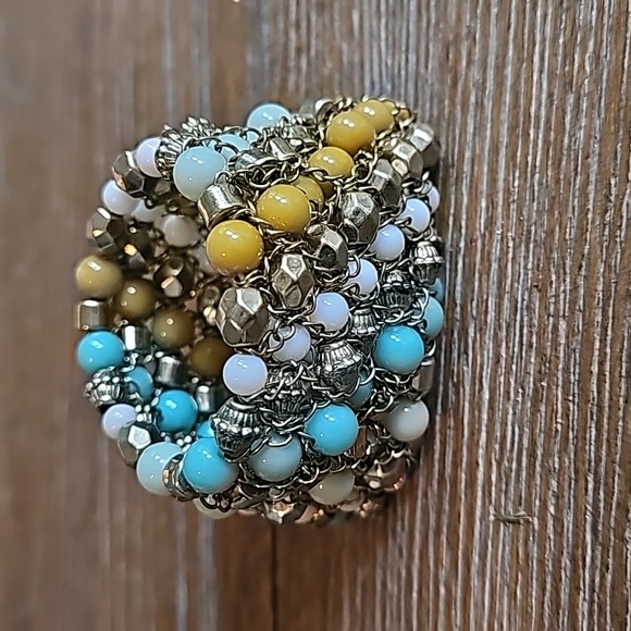 Bracelet - Picture 1 of 2